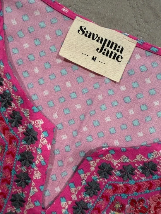 Savanna Jane Pink Embroidered Floral Tunic Top - Picture 10 of 12